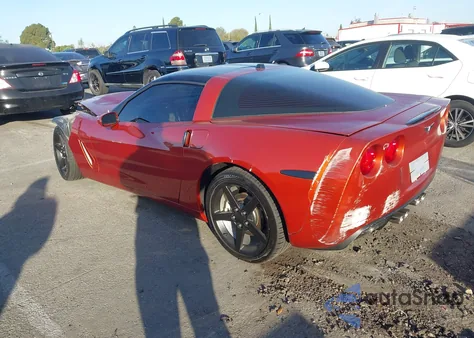 2005 Chevrolet Corvette из США, поврежденный, VIN 1G1YY24U355108474